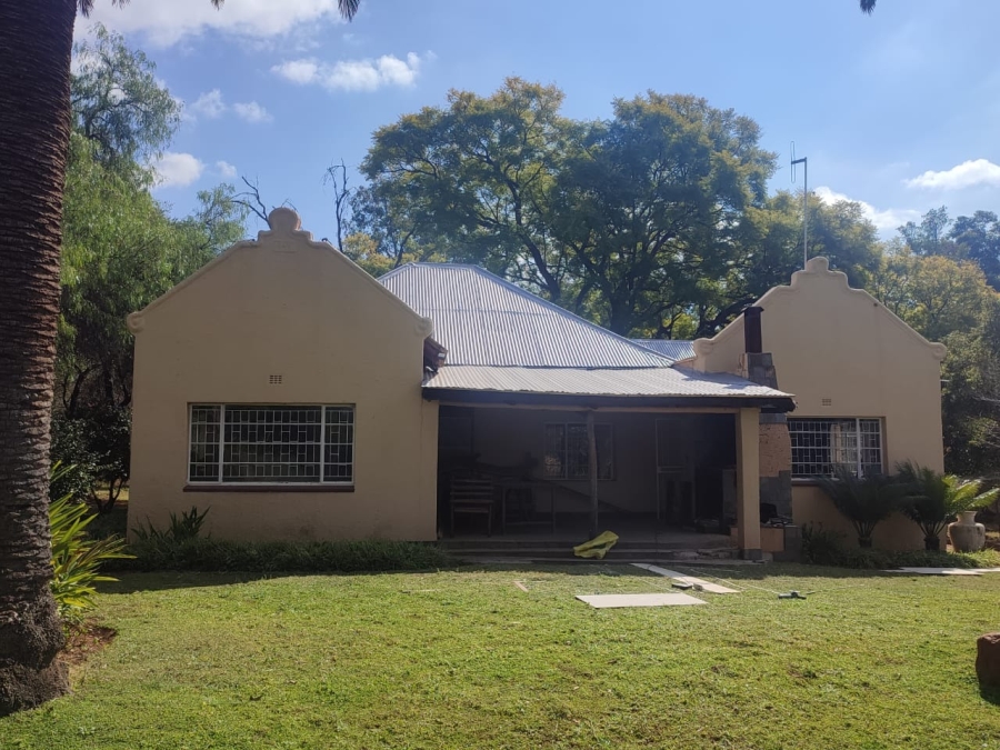 4 Bedroom Property for Sale in Zeerust North West